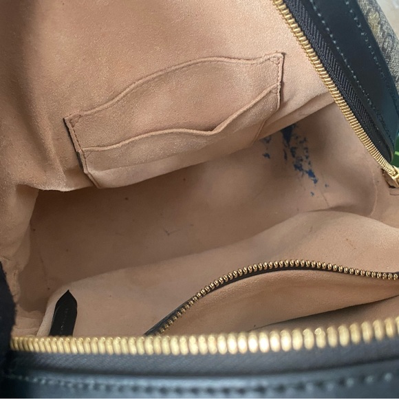 GUCCI bees back pack - Picture 9 of 16